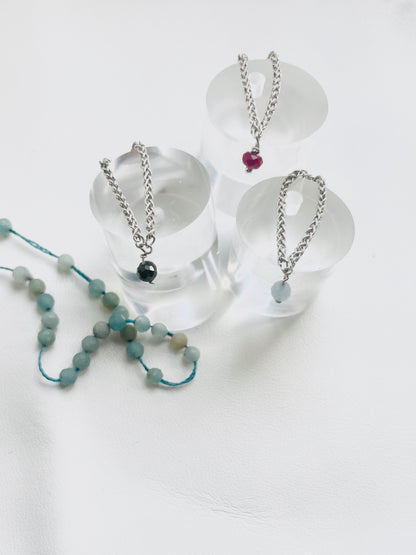 Chain ring with beads