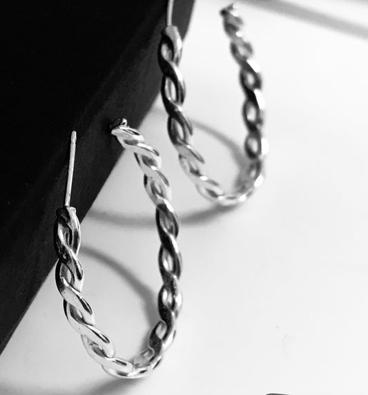 Silver hoop earrings Workshop